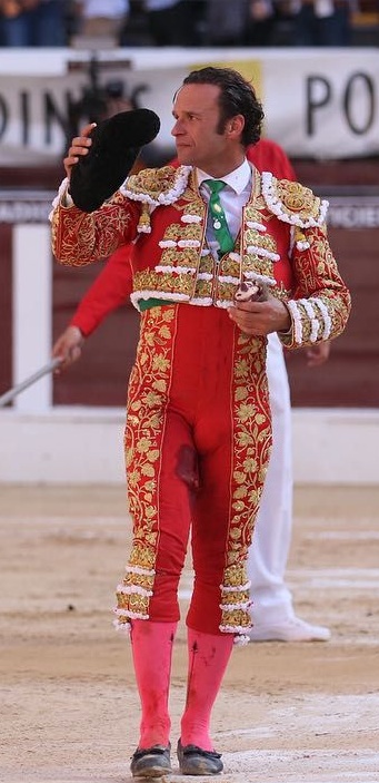 OREJA PARA A. FERRERA HERIDO