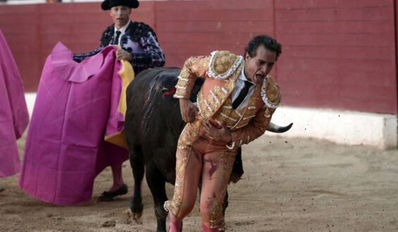 HOY TRES AÑOS DE LA FATAL CORNADA A IVAN FANDIÑO