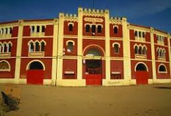 MERIDA CON FERIA Y LINARES CON UNA