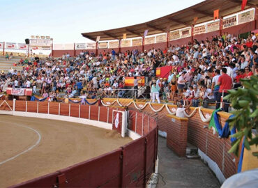 ESQUIVIAS SUSPENDE CORRIDA