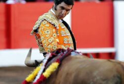 MORANTE CON LOS MIURAS EN SEVILLA