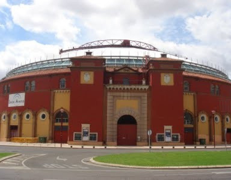 REGRESAN LOS TOROS A LEON