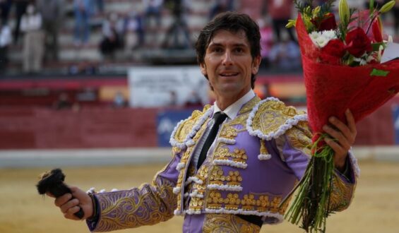 ALBERTO LAMELAS, BUEN TRIUNFO EN MONT DE MARSAN