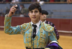 MANUEL PERERA GRAN ACTUACION EN SEVILLA