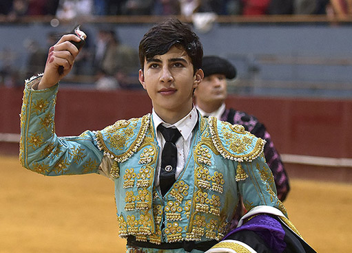 MANUEL PERERA GRAN ACTUACION EN SEVILLA