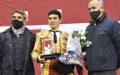 ISAAC FONSECA GANADOR DE LA LIGA NACIONAL DE NOVILLADAS