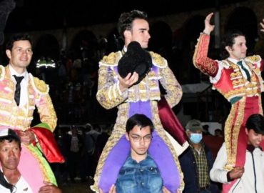 CORRIDA DE LUJO EN VILLAPINZÓN