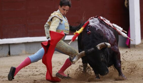 SILENCIO EN LAS VENTAS