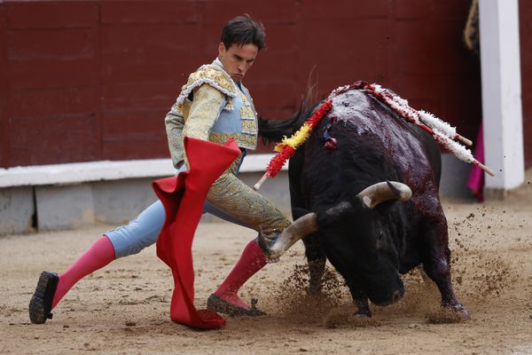 SILENCIO EN LAS VENTAS