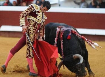 RETORNA EN ALMERIA EMILIO DE JUSTO