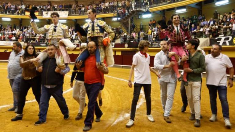 ANTONIO GRANDE… NUEVO MATADOR DE TOROS