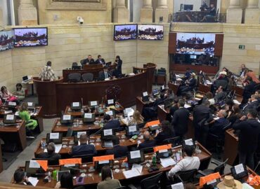 CARTA DE TAURINOS A MESA DIRECTIVA DEL SENADO DE LA REPUBLICA