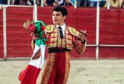 PUERTA GRANDE PARA ISAAC FONSECA Y CALERITO EN LA SEGUNDA DE LA COPA CHENEL