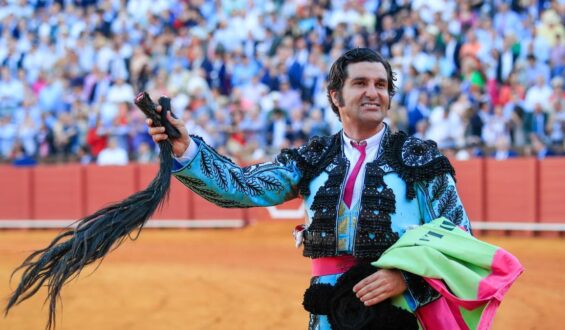 “MORANTE” TRIUNFADOR DE LA FERIA DE ABRIL