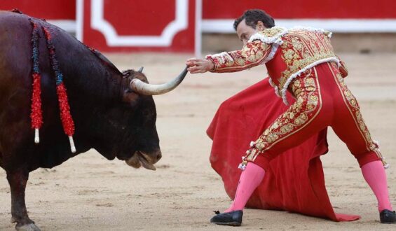 SILENCIOS… EN LA 3ª DE SAN FERMIN