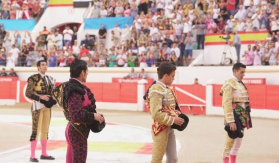 PUERTA GRANDE PARA TALAVANTE, DE JUSTO Y CABALLERO TRAS 8 AÑOS DE INACTIVIDAD TAURINA EN MELILLA