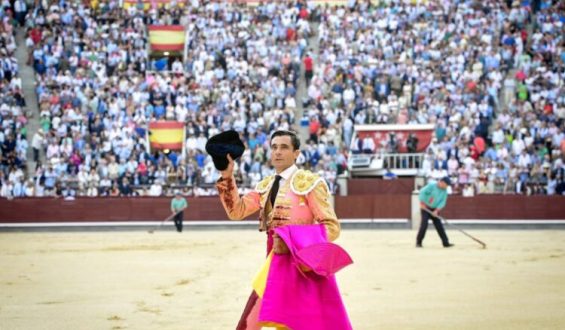 ​OTRA CORRIDA DURA EN MADRID CON INFUMABLES VICTORINOS