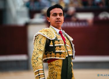 JUAN DE CASTILLA EN CERET Y PAMPLONA