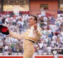 SENTIDA DESPEDIDA DE ENRIQUE PONCE EN BILBAO EN CORRIDA SIN OREJAS.