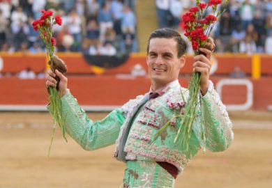 CON TRIUNFO DE DAVID GALVAN Y  COLOMBO SE ABRIÓ LA FERIA DE LIMA.