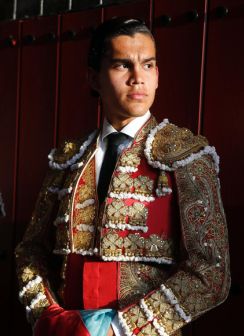 RAFAEL DE LA CUEVA, UN VENEZOLANO QUE SORPRENDE EN ESPAÑA.