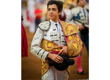 MARCO PEREZ RECIBIRÁ SU ALTERNATIVA EN NIMES.