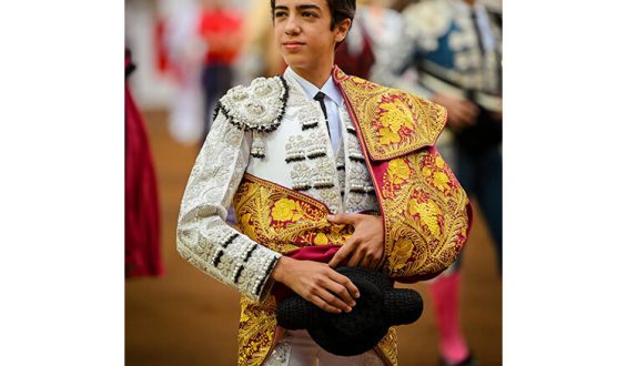MARCO PEREZ RECIBIRÁ SU ALTERNATIVA EN NIMES.