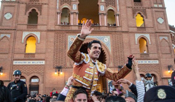 TRIUNFADORES DE LA FERIA DE SAN ISIDRO