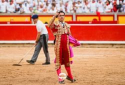 OREJA DE MUCHO PESO CORTÓ JUAN DE CASTILLA EN PAMPLONA