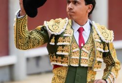 LA ESPADA DEJA SIN LEGÍTIMO TRIUNFO A JUAN DE CASTILLA