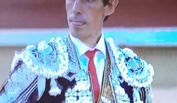 TOREROS EMERGENTES SIGUEN SORPRENDIENDO EN PLAZAS HISPANAS