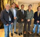 ANUNCIOS DE MARCHAS Y PAROS DE TAURINOS, GALLEROS, COLEADORES Y CORRALEJEROS