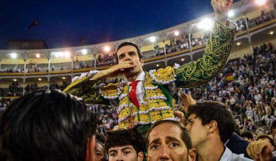 QUINTA PUERTA GRANDE DE EMILIO DE JUSTO EN MADRID