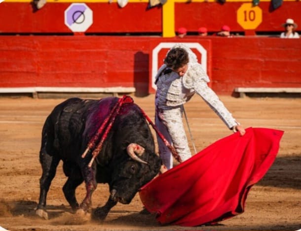 FINALIZÓ LA FERIA DEL SEÑOR DE LOS MILAGROS CON TRIUNFO DE ROCA REY