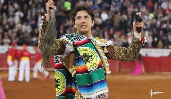 CORTA TEMPORADA MEXICANA AFRONTA  ROCA REY  ANTES DE VENIR A COLOMBIA