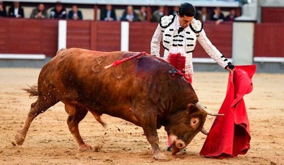 INICIO DE SAN ISIDRO CON PUERTA GRANDE PARA ALEJANDRO TALAVANTE