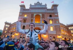 ALEJANDRO TALAVANTE CONQUISTA SU SEPTIMA PUERTA GRANDE