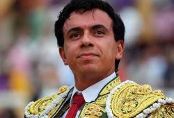 PAMPLONA Y CERET OBJETIVOS PARA TRIUNFAR DE JUAN DE CASTILLA