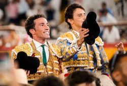 PODERIO Y DOMINIO DE ROCA REY, SERENIDAD IMPAVIDA DE D. DE MIRANDA Y GRANDEZA INFINITA DE MORANTE EN EL CIERRE DE LA MALAGUETA