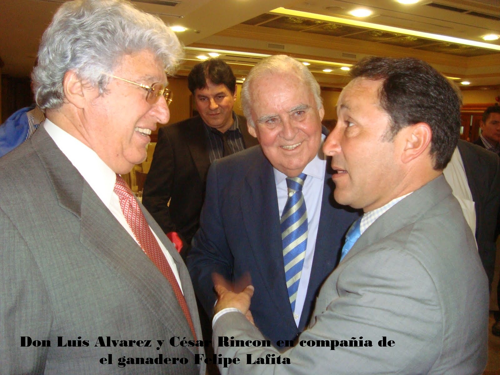 EL MUNDO TAURINO SE CONMUEVE CON EL FALLECIMIENTO DE DON LUIS ALVAREZ