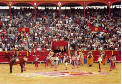 ARRANCA LA INAUGURACIÓN DE LA FERIA DEL SEÑOR DE LOS MILAGROS 2026 CON EL PRIMER FIN DE SEMANA TAURINO